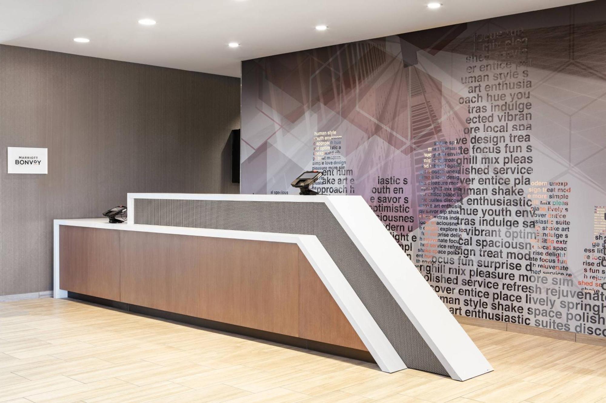 Springhill Suites By Marriott Ames Exterior foto